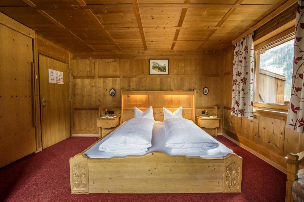 Alpengasthof Zollwirt Sankt Jakob in Defereggen Kamer foto