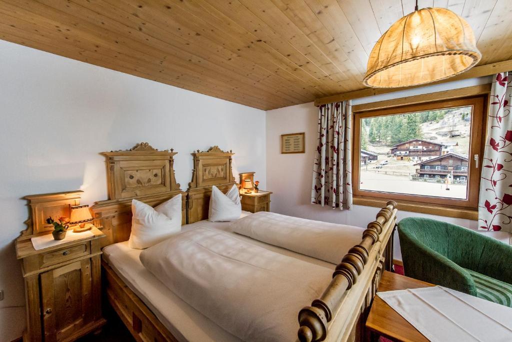 Alpengasthof Zollwirt Hotel Sankt Jakob in Defereggen Kamer foto